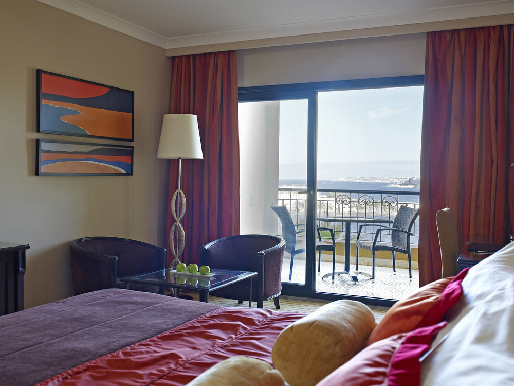 Hotell Corinthia St George's Bay St. Julian's