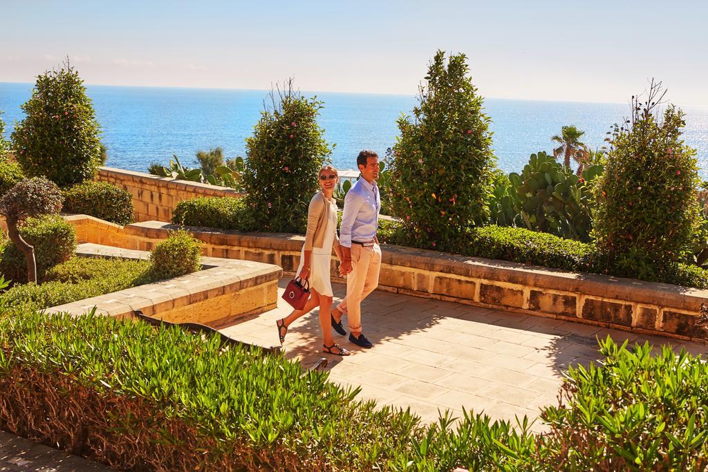 Corinthia St George's Bay 5* San Ġiljan