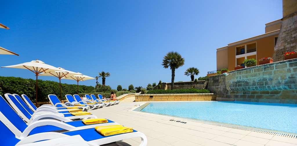 Corinthia St George's Bay 5*
