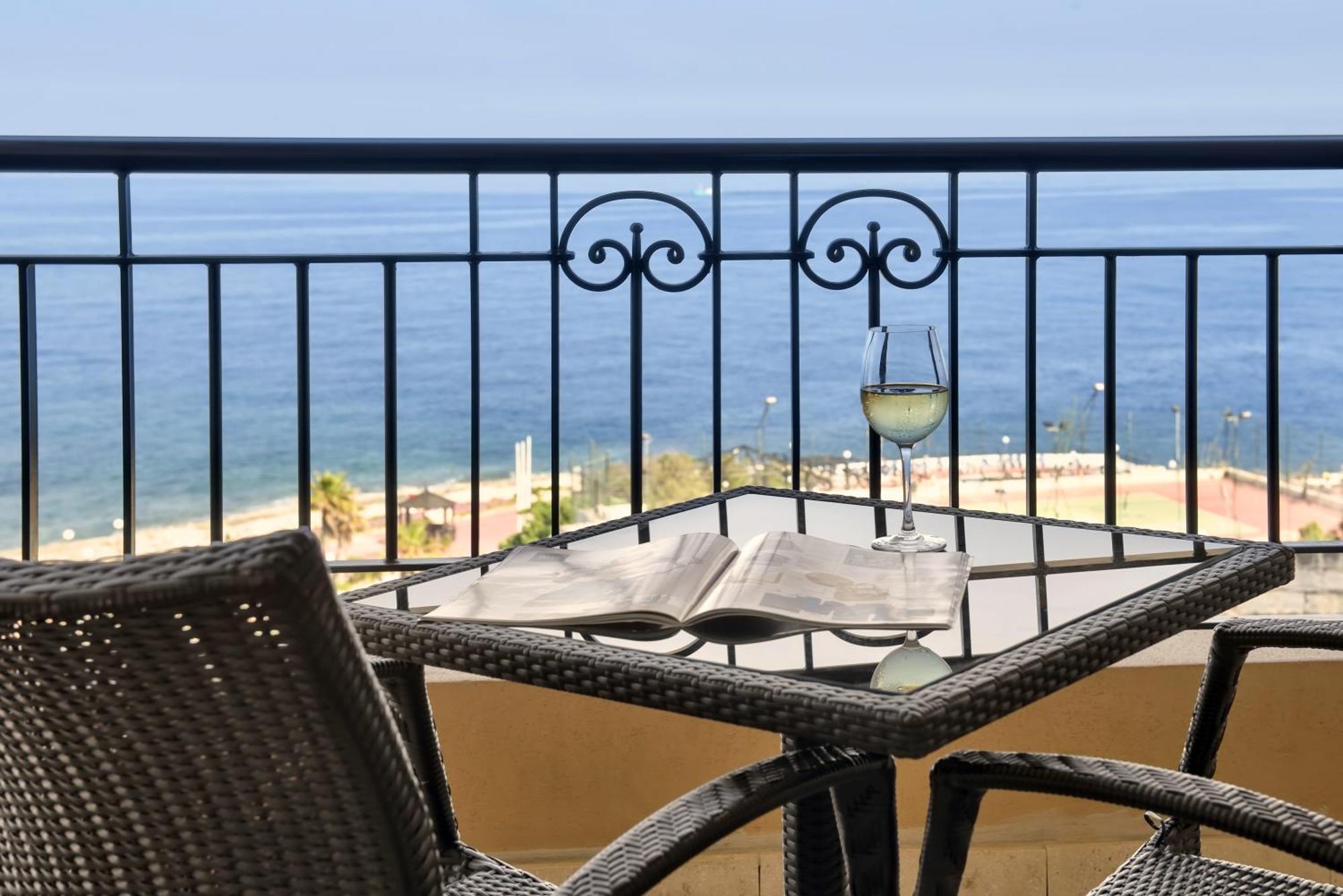 Corinthia St George's Bay 5* Saint Julian's